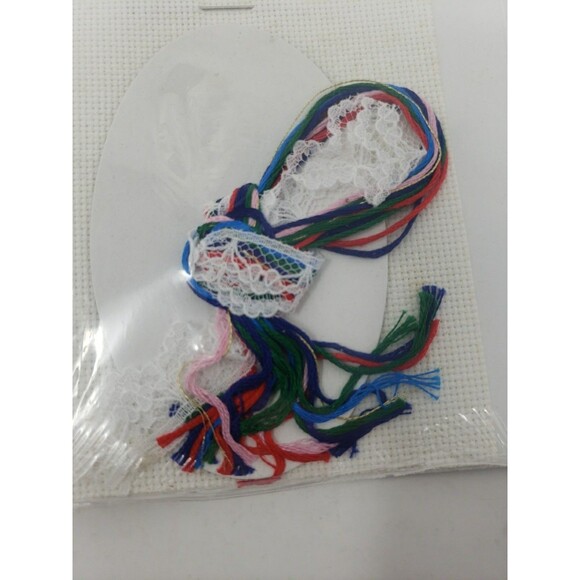 Lace Ornament Kits VTG 1992 Designs For The Needle Candles Kitty Sampler NOS - Picture 14 of 16